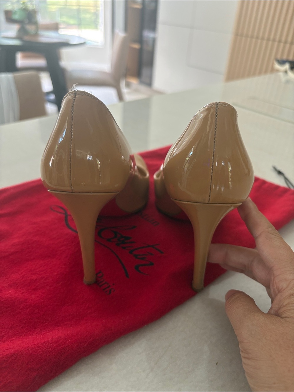 Christian Louboutin Dolly 85 Patent Pump in Nude - Picture 6 of 10